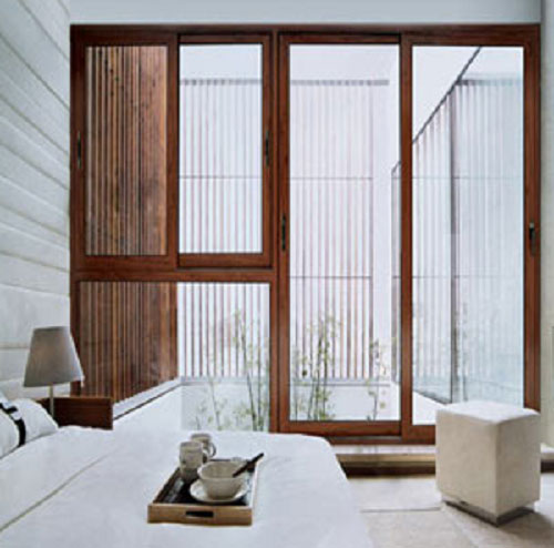 门窗企业发展:产品与销售双驱动,强化消费者互动(图1) 门窗企业不应高高在上 需加强与消费者的亲密度