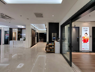 经济寒冬下逆势投资 百万装修加盟全屋门窗定制品牌(图3) 恩平大商许惠桢:破局寒冬,百万加盟“钢亦美”开启创业新征程